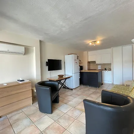Moderne, 2 Pieces Cabine, Terrasse Et Veranda, Proche Plage, Parking Prive - Fr-1-338-133 Apartman
