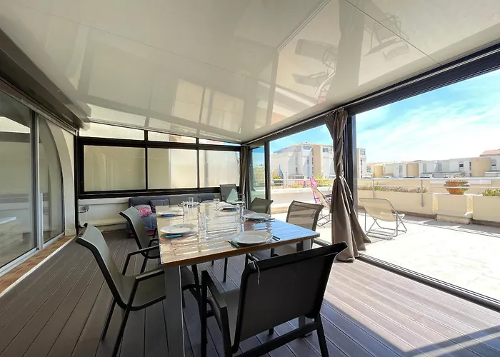Moderne, 2 Pieces Cabine, Terrasse Et Veranda, Proche Plage, Parking Prive - Fr-1-338-133 *